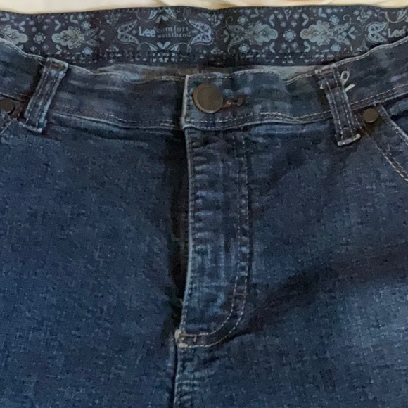 Lee Comfort Waistband Blue Jeans Size 16W - Picture 9 of 11